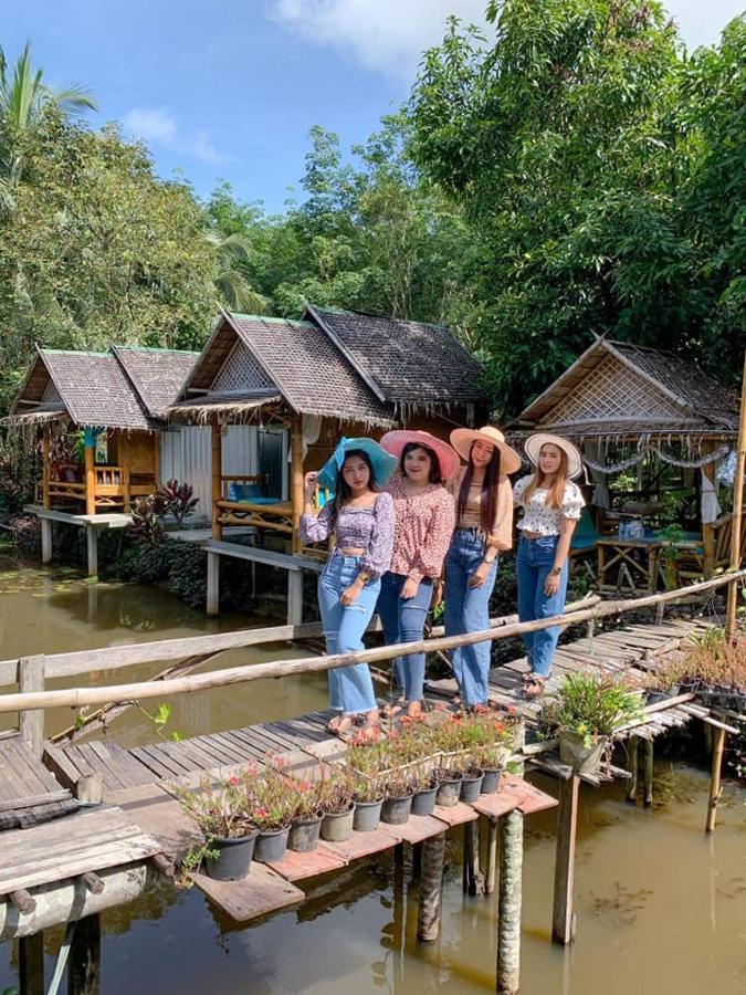 Nakhon Si Ban Na Homestay Nakhon Si Thammarat Buitenkant foto