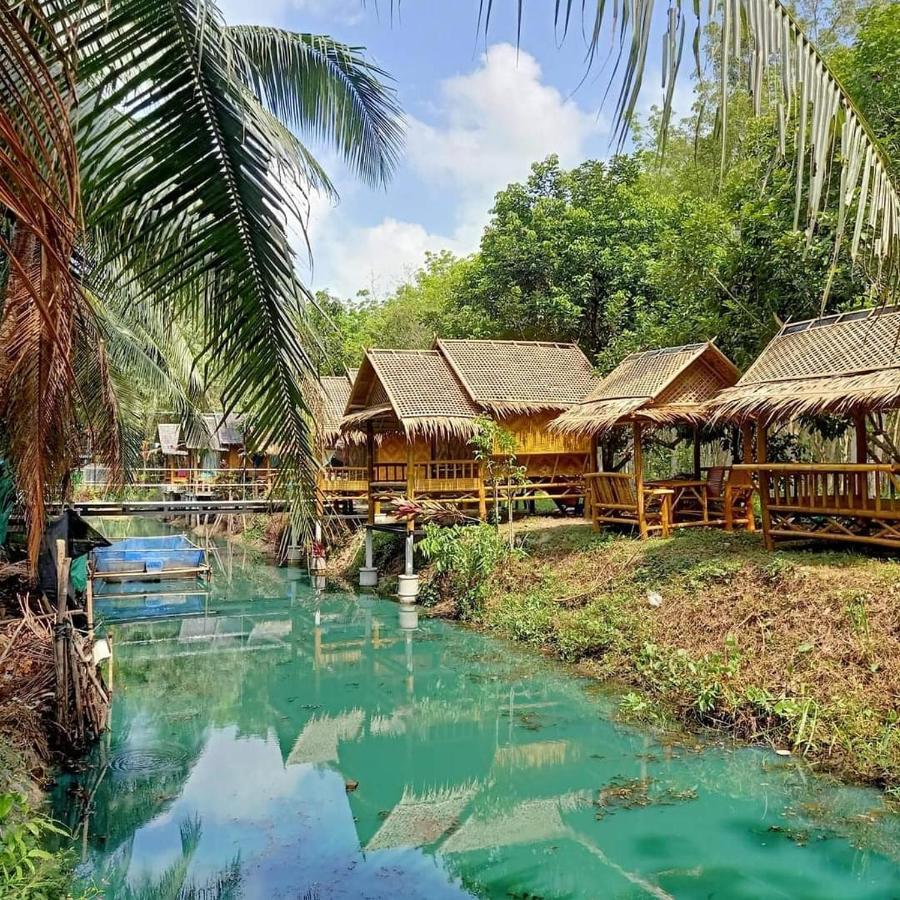 Nakhon Si Ban Na Homestay Nakhon Si Thammarat Buitenkant foto